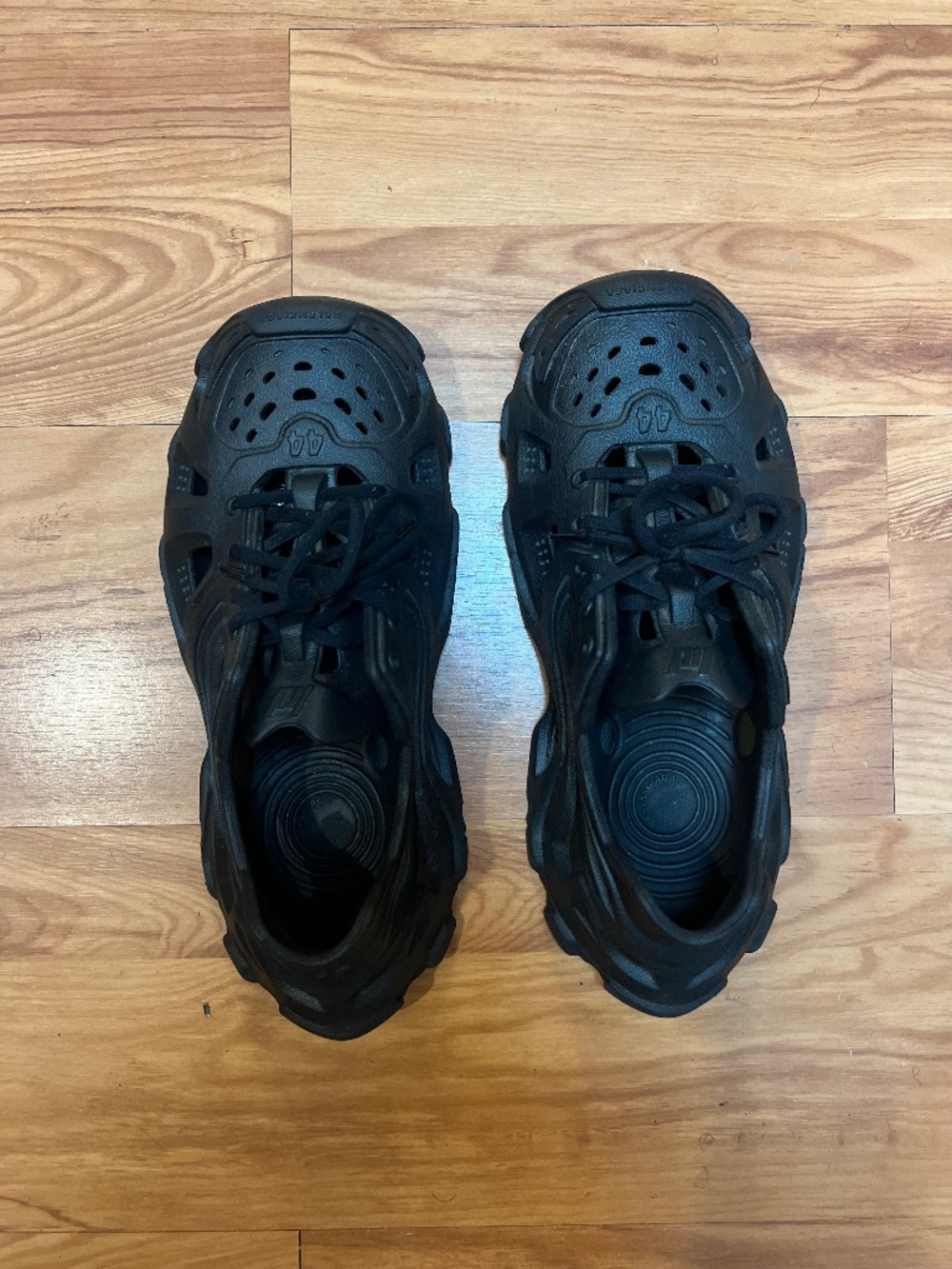 BALENCIAGA HD LACE UP SNEAKERS